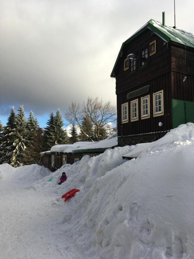 Turnovska Chata Korenov Bagian luar foto